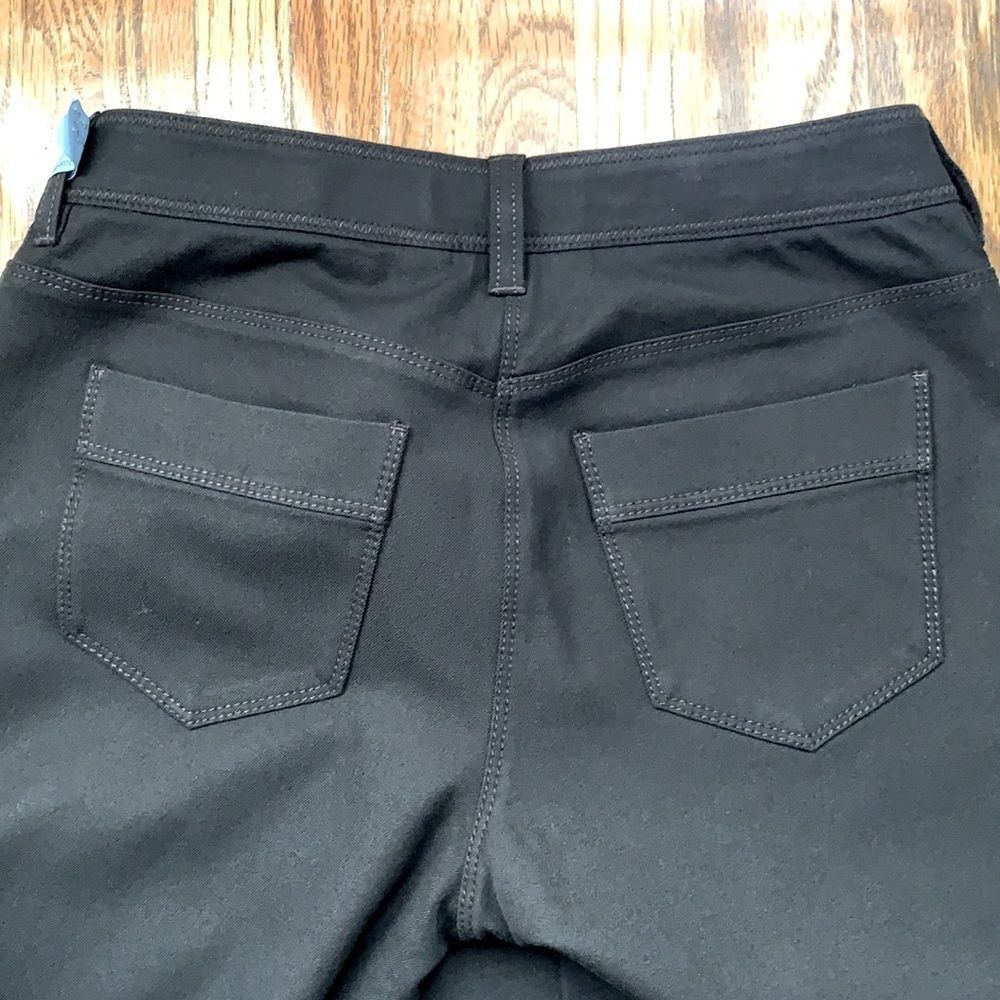 EUC Chico’s Black jeans size 0 short - Picture 3 of 6